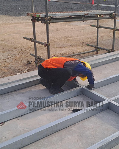 Shelter CKD Pemasangan Base Frame